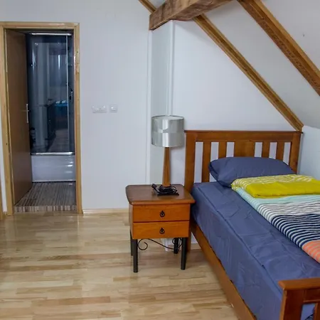 Σπίτι διακοπών 1948 Style Duplex Han Pijesak