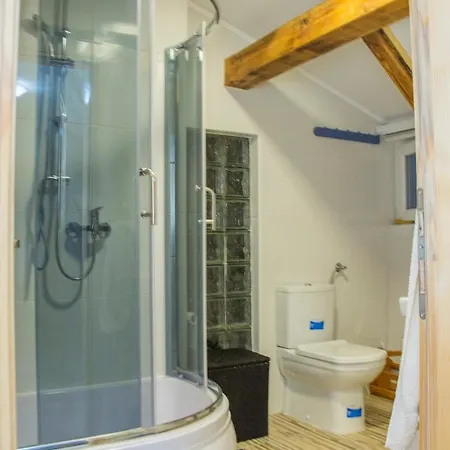 1948 Style Duplex * Han Pijesak